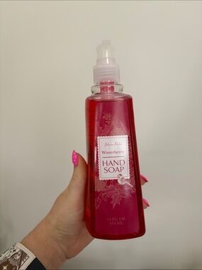 Winterberry Hand Soap by - Pink